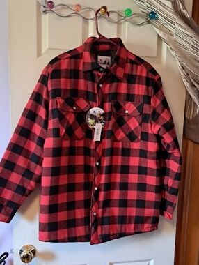 Men's Red and Black Plaid Shirt Jacket - Classic Buffalo Check NWT